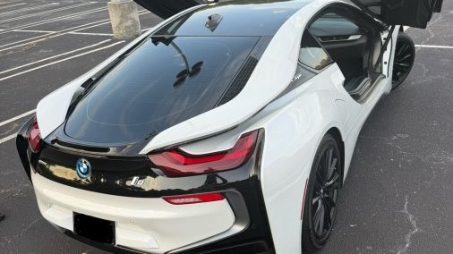 2019 BMW i8